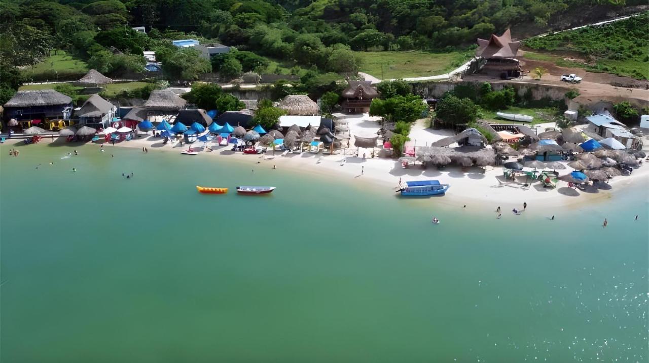 Amalife Beach Club & Hotel Tierra Bomba Εξωτερικό φωτογραφία