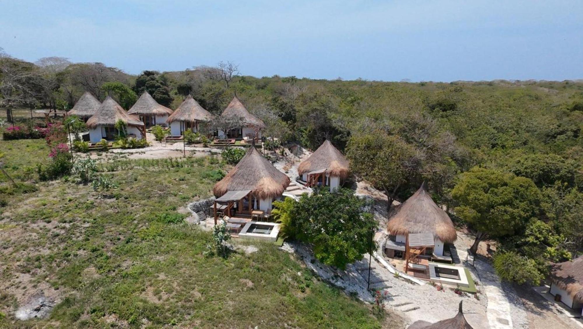Amalife Beach Club & Hotel Tierra Bomba Εξωτερικό φωτογραφία