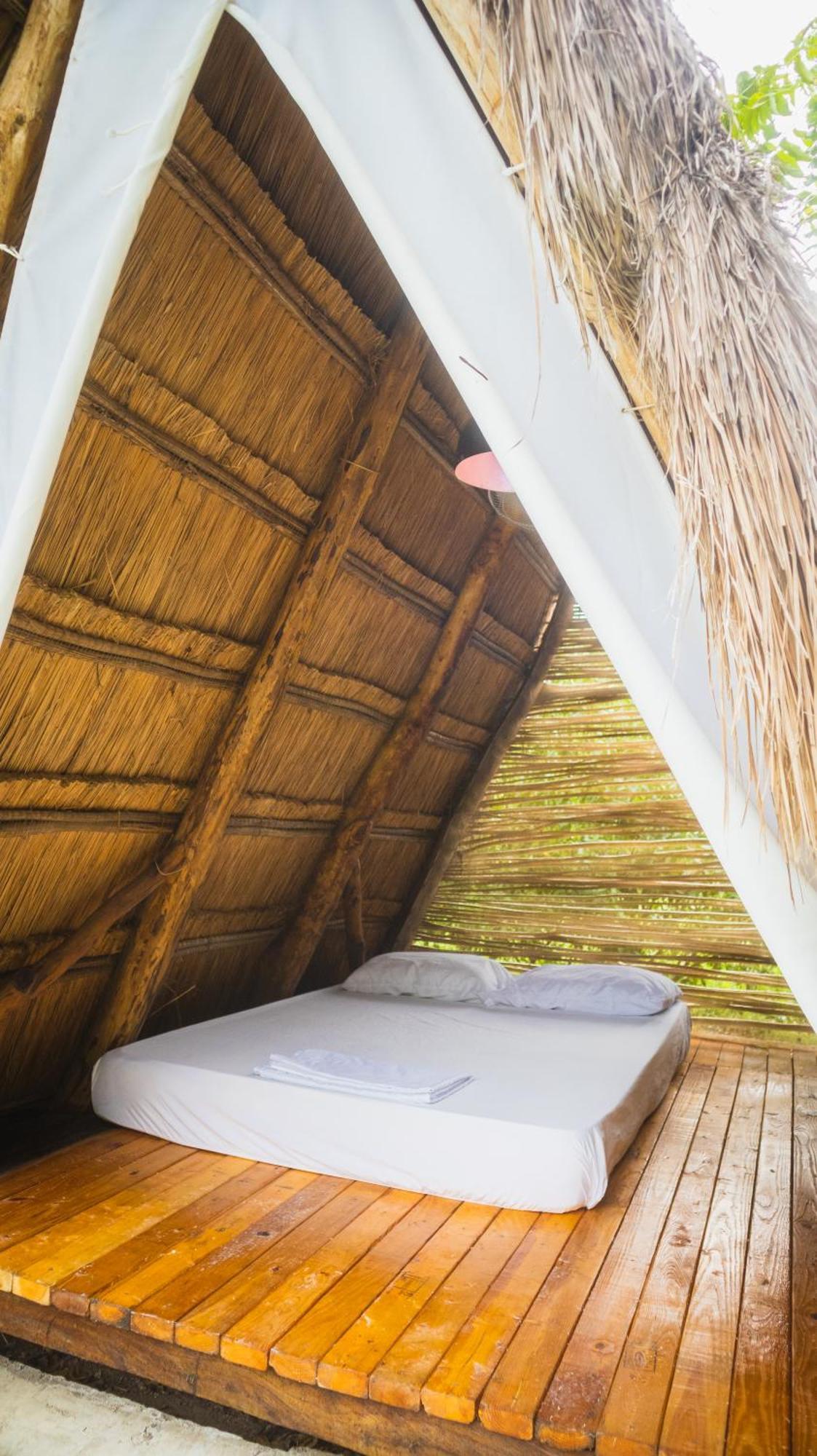 Amalife Beach Club & Hotel Tierra Bomba Εξωτερικό φωτογραφία